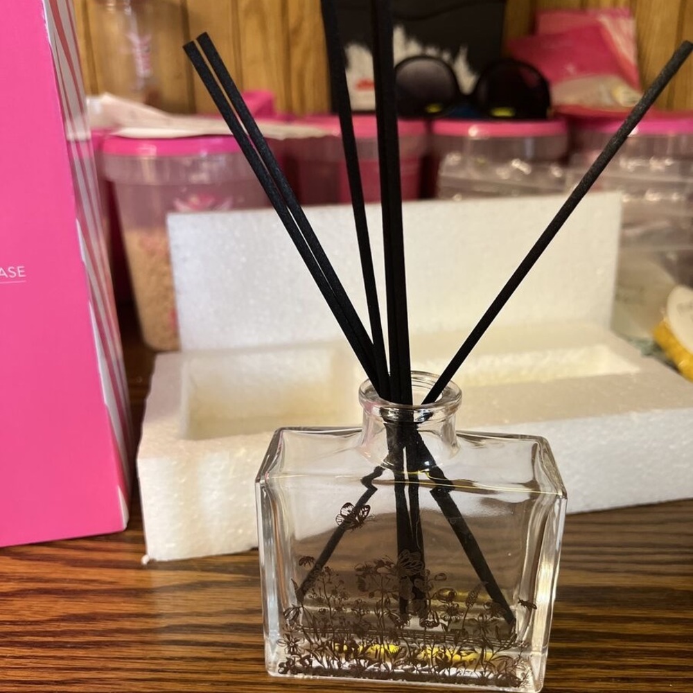Pink Zebra Butterfly Garden Glass Vase Reed